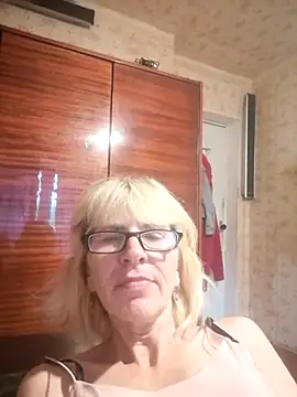 Georgette466 online show from July 28, 2026, 4:39 pm
