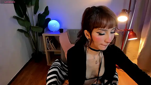 Meganpeach  online show from February 3, 2026, 12:54 pm