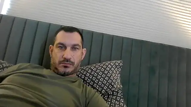 Snapshot of ckraiders84 chatting on February 22, 2026, 7:04 pm ckraiders84 online show from February 22, 2026, 7:04 pm