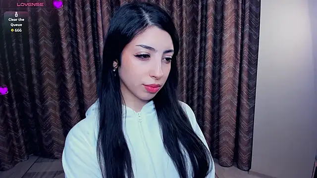 TonjaNeace online show from November 28, 2025, 4:34 am