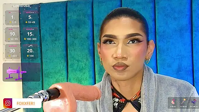 Snapshot of FernandaFox_ chatting on March 21, 2026, 8:19 am FernandaFox online show from March 21, 2026, 8:19 am