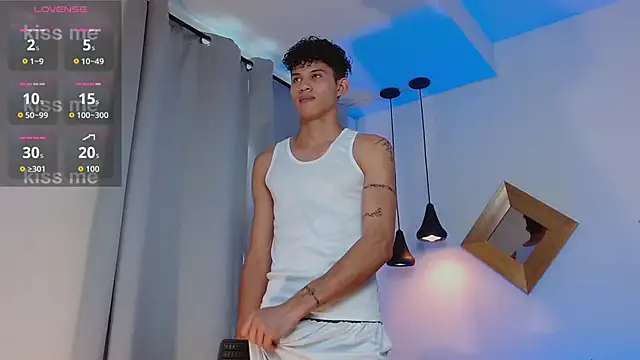 KamiSuarez online show from February 5, 2026, 6:15 pm