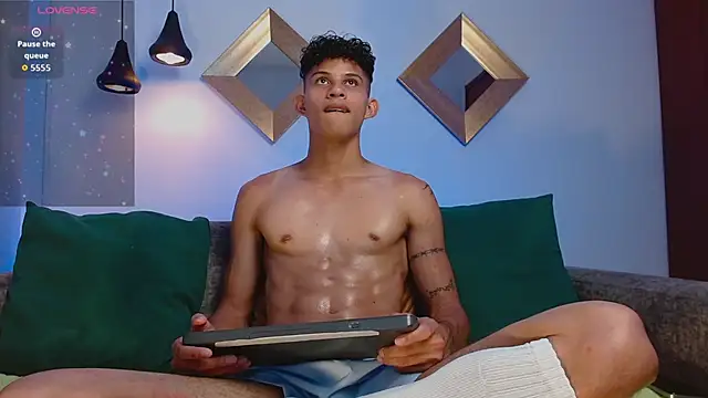 KamiSuarez online show from March 24, 2026, 6:30 pm