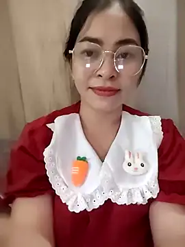 Bamboo-niee123 online show from April 28, 2026, 2:10 am