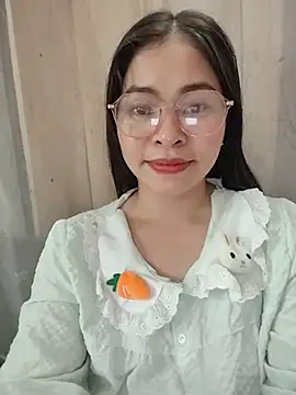 Bamboo-niee123 online show from June 11, 2026, 2:53 am