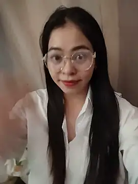 Bamboo-niee123 online show from June 12, 2026, 6:11 am