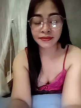 Bamboo-niee123 online show from April 29, 2026, 4:33 pm