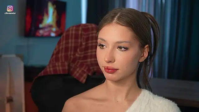 Cleose online show from March 15, 2026, 7:15 am