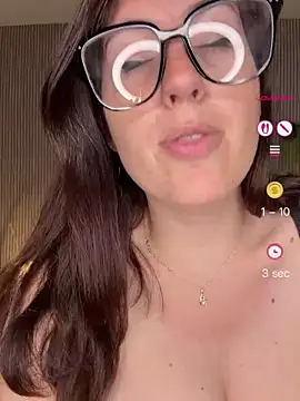 MysteryGirl   online show from May 11, 2026, 7:32 am