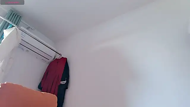 Yan61 online show from December 14, 2025, 2:18 am