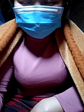 yoyo-mi online show from February 1, 2026, 2:21 am