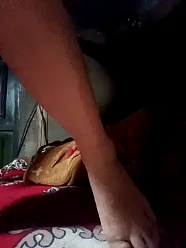 yoyo-mi online show from March 6, 2026, 2:39 am