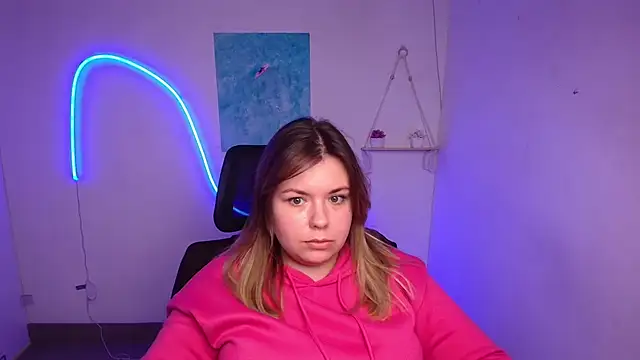 SusannaNight online show from November 12, 2025, 12:31 pm