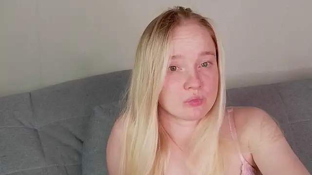 Shawty Mia online show from July 11, 2026, 6:52 pm