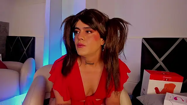 Snapshot of Yordan_Curvyhot chatting on December 18, 2025, 7:50 pm Yordan Curvyhot online show from December 18, 2025, 7:50 pm