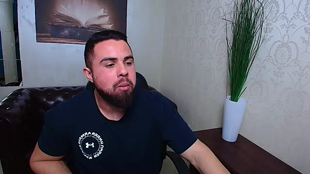 HayesWood online show from February 3, 2026, 6:40 am