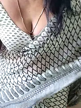 tamil chitra12 online show from December 23, 2025, 5:51 am