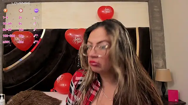 Lady Lure online show from February 14, 2026, 11:32 am