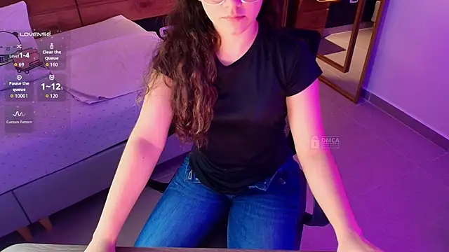 milena kiitty online show from July 19, 2026, 2:53 am