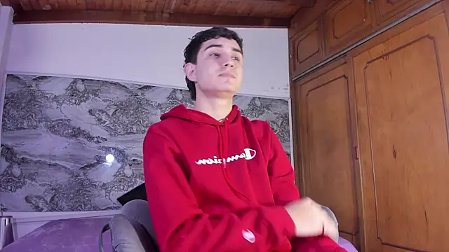 Snapshot of alejo_gray chatting on November 20, 2025, 7:14 pm alejo gray online show from November 20, 2025, 7:14 pm