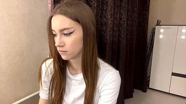 PrincessSuki online show from November 9, 2025, 5:39 pm