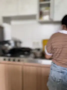 Vickybon online show from February 3, 2026, 5:18 pm