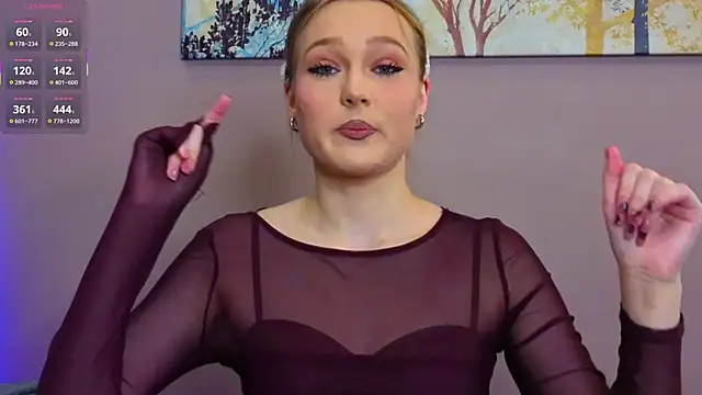 VanessaLightDiamond online show from December 2, 2025, 4:03 am