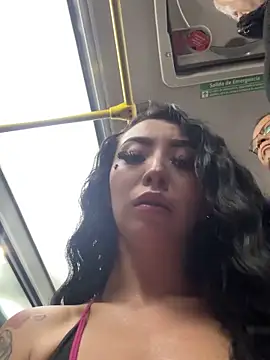 Moon And Sunn online show from November 26, 2025, 11:05 pm