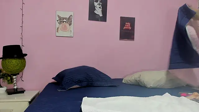 sexynova 93 online show from August 1, 2026, 7:23 pm