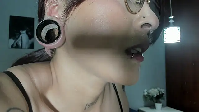 Snapshot of sexynova_93 chatting on February 20, 2026, 7:38 pm sexynova 93 online show from February 20, 2026, 7:38 pm