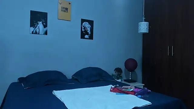 sexynova 93 online show from July 21, 2026, 7:37 pm