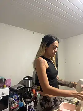 sabrinaneves online show from June 2, 2026, 10:21 pm