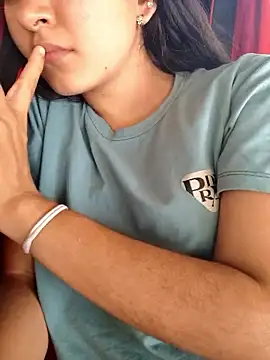 Snapshot of Soymaia chatting on March 25, 2026, 4:39 pm Soymaia online show from March 25, 2026, 4:39 pm