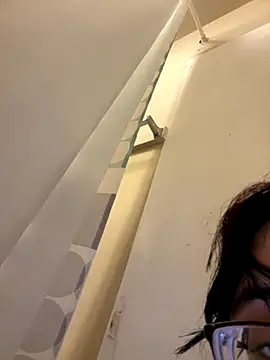 Yeye1309 online show from October 31, 2025, 5:04 am