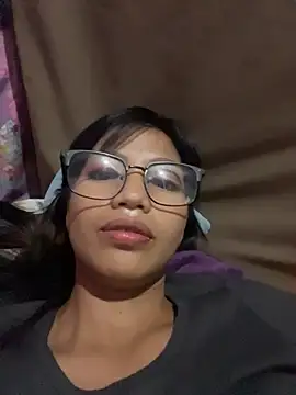 Snapshot of hottiebabe23 chatting on November 11, 2025, 5:02 am hottiebabe23 online show from November 11, 2025, 5:02 am