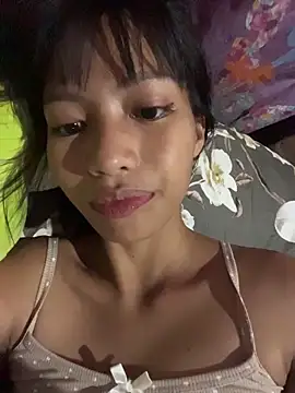 Snapshot of hottiebabe23 chatting on November 23, 2025, 12:15 pm hottiebabe23 online show from November 23, 2025, 12:15 pm