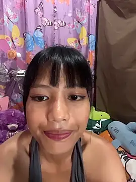 Snapshot of hottiebabe23 chatting on November 21, 2025, 5:50 am hottiebabe23 online show from November 21, 2025, 5:50 am