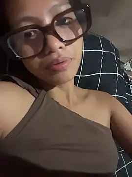 Snapshot of hottiebabe23 chatting on January 11, 2026, 1:34 am hottiebabe23 online show from January 11, 2026, 1:34 am