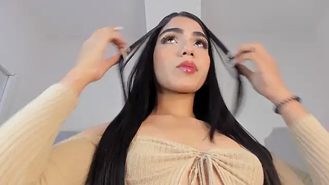 Snapshot of roxana_scott1 chatting on March 12, 2026, 3:56 am roxana scott1 online show from March 12, 2026, 3:56 am