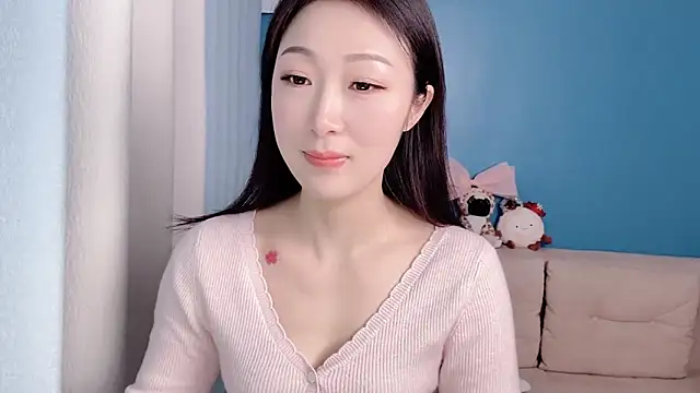 Snapshot of ella55-- chatting on March 5, 2026, 1:13 am ella55-- online show from March 5, 2026, 1:13 am