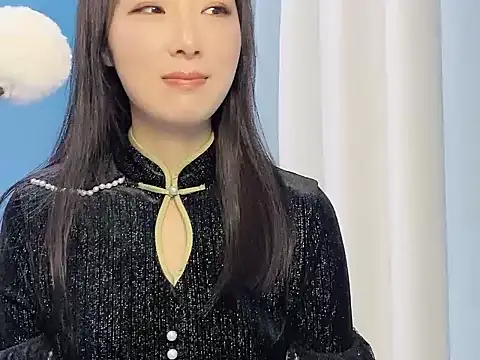 Snapshot of ella55-- chatting on November 10, 2025, 3:22 am ella55-- online show from November 10, 2025, 3:22 am