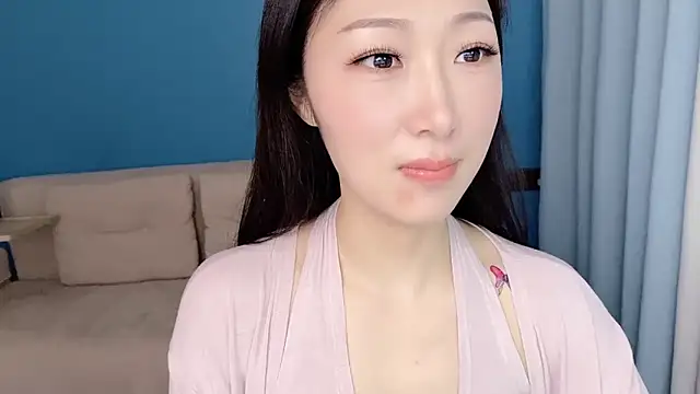 Snapshot of ella55-- chatting on March 28, 2026, 1:17 am ella55-- online show from March 28, 2026, 1:17 am