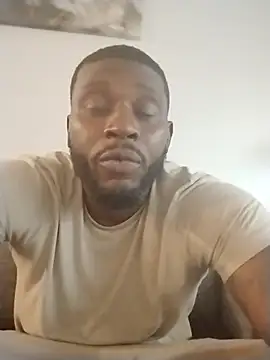 Snapshot of Bbc_dunc214 chatting on October 30, 2025, 10:39 pm Bbc dunc214 online show from October 30, 2025, 10:39 pm