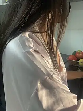 Snapshot of trinhvutrinh chatting on March 17, 2026, 7:00 am trinhvutrinh online show from March 17, 2026, 7:00 am