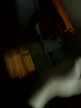 llioo22 online show from January 10, 2026, 3:24 am