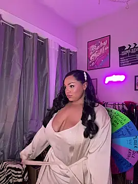 Snapshot of kennedylorel chatting on February 15, 2026, 9:25 pm kennedylorel online show from February 15, 2026, 9:25 pm