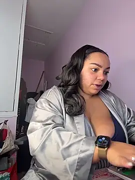 Snapshot of kennedylorel chatting on November 4, 2025, 1:48 pm kennedylorel online show from November 4, 2025, 1:48 pm