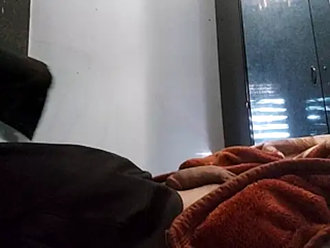 Snapshot of KaTorino chatting on November 4, 2025, 1:37 pm KaTorino online show from November 4, 2025, 1:37 pm