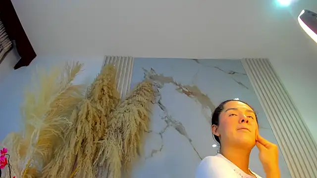AudreyHayworth online show from June 12, 2026, 11:41 am
