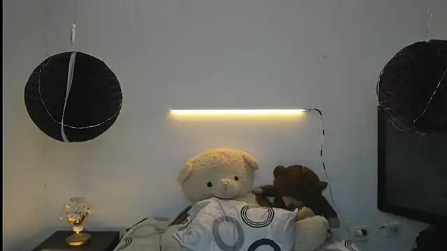 darwinandbrayann online show from March 10, 2026, 8:46 pm